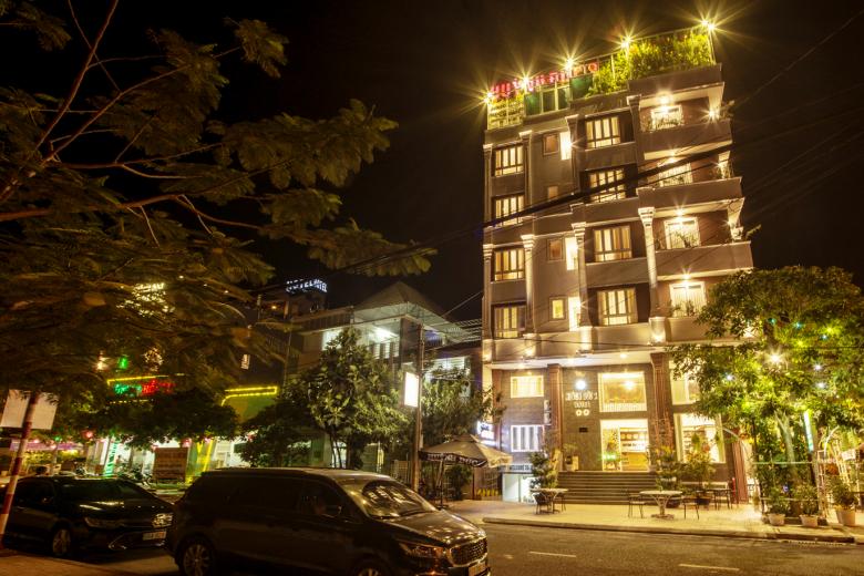 KHÁCH SẠN HUỲNH ĐỨC 2