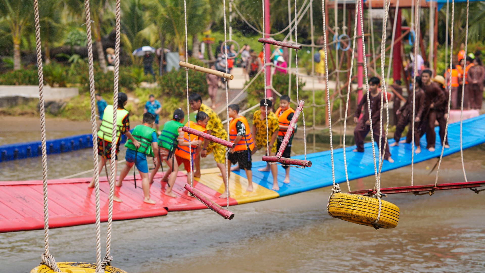 Cồn Én - Hành trình sông nước