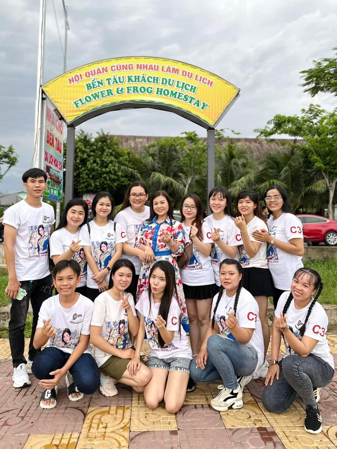 Bến tàu khách du lịch Flower & Frog Homestay